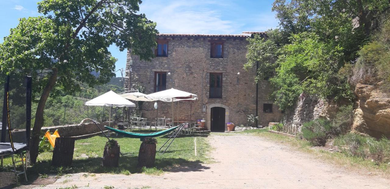 Alberg Rural La Rectoria De Pedra Bellver De Cerdanya Exterior photo